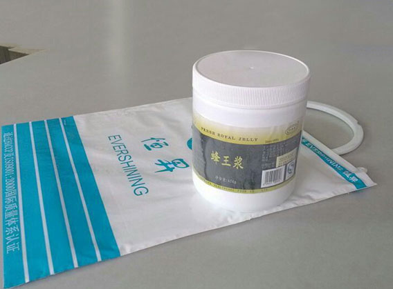 Fresh royal jelly